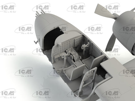 1/48 ICM B-26K with USAF Pilots & Ground Personnel 48280