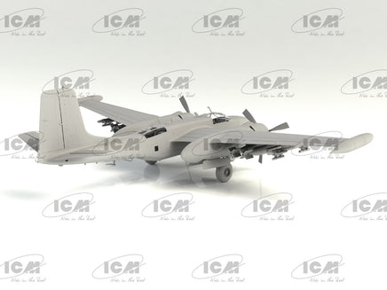 1/48 ICM B-26K with USAF Pilots & Ground Personnel 48280