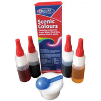 Deluxe Scenic Colours set with bottles and packaging on a white background