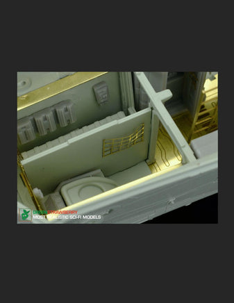 Green Strawberry Combo Pack Razor Crest (Revell) FP23