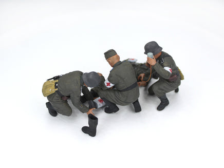 1/35 ICM WWII German Military Medical Personnel 35620