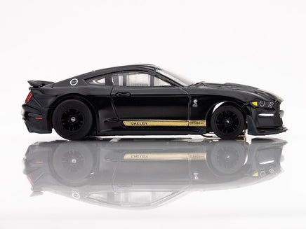 AFX 2022 Shelby Mustang GT500H Black/Gold 22082