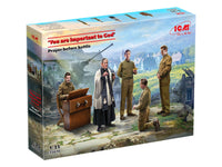 1/35 ICM You are Important to God' Prayer Before Battle Figure Set 35616