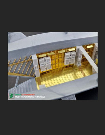 1/72 Green Strawberry Star Wars Razor Crest - Cargo Bay Photo Etch (AMT) B18422