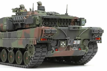 1/35 Tamiya German Main Battle Tank Leopard 2 A7V 35387