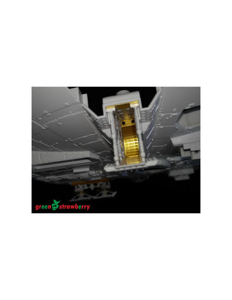 Green Strawberry Combo Pack YT-1300 Millennium Falcon FP04