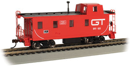 HO Bachmann Streamlined Caboose with Offset Cupola - Grand Trunk #122 - 14004