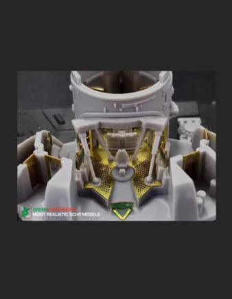 1/350 Green Strawberry Katinga Class - Main Bridge B19523