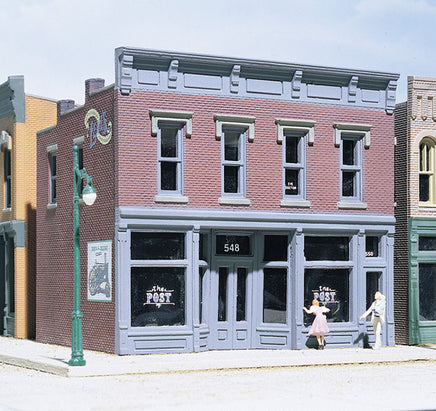 HO DPM Robert's Dry Goods 10200