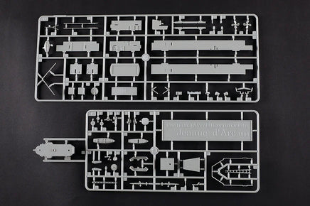 1/350 Trumpeter French Navy Helicopter Cruiser Jeanne d’Arc 1964 05636