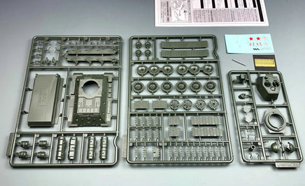 1:Egg Tiger Model Soviet Union WW2 T-34/76mm Medium Tank Cute Tank Kit Series / Q Version 504