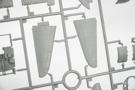 1/35 Border Model A6M2 Zero Fighter w/Interior of the Engine and Weapons BF006