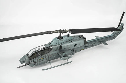 1/35 Trumpeter AH-1W Super Cobra 05116