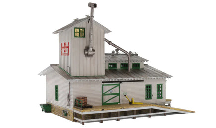 HO Woodland H&H Feed Mill BR5059