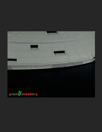 1/670 Green Strawberry Intrepid Class - Sensors Array Upgrade Set 15221