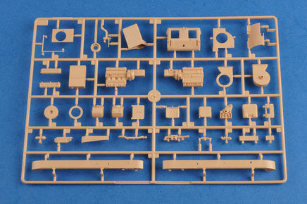 1/35 Hobby Boss Befehlsfahrzeug auf Fgst.Pz.Kpfw. 35R 731(f) 83809
