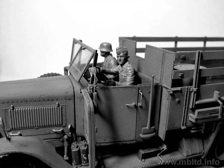 1/35 Master Box German Infantry "Off to the Front" Vehicle Riders 35137
