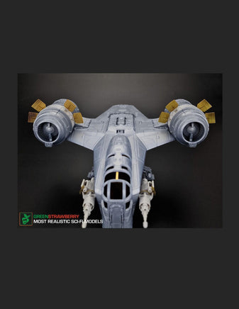 1/72 Green Strawberry Razor crest - Flaps (AMT) B18522