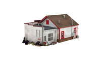 HO Woodland Fill'er Up & Fix'er BR5025