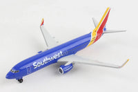 1/300 Daron 737-800 Southwest 5815-7