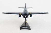 1/87 Daron F4F Wildcat USS Petrof Bay USN 5351-3