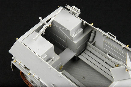 1/35 Trumpeter German Sd.Kfz.8 DB10 Gepanzerte 12t 01584