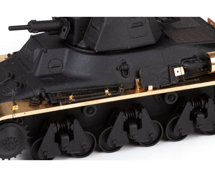 1/35 Eduard H39 French Light Tank 36536