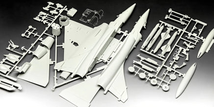 1/48 Revell Germany Dassault Mirage 2000C 03813