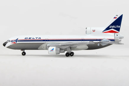 1/500 Daron Delta L-1011-250 5813-2