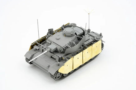 1/35 Border Model Pz.Bef.Wg.III Ausf.K 2in1 w/Schürzen BT048