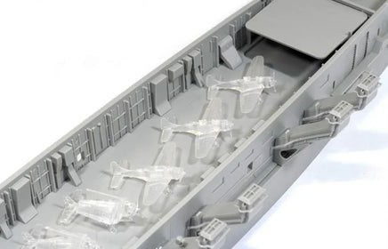1/350 Dragon Model USS Independence CVL-22 1024