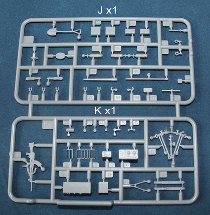 1/35 Riich Universal Carrier Mk.1 w/Crews 35011