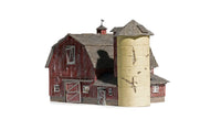 HO Woodland Old Weathered Barn BR5038