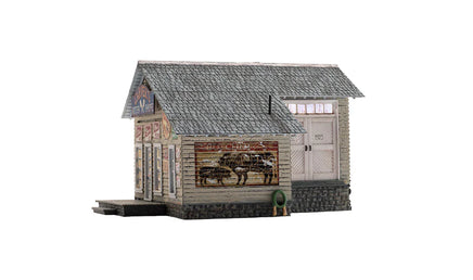 HO Woodland Carver's Butcher Shoppe BR5068