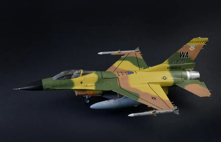 1/48 Italeri F-16C Fighting Falcon - War Thunder 35105 - MPM Hobbies
