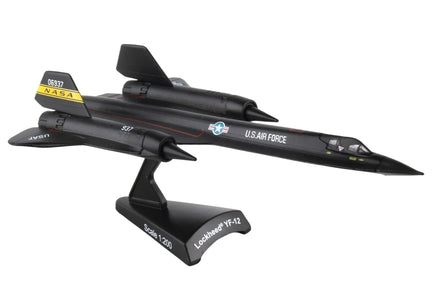 1/200 Daron Lockheed YF-12 Blacbird NASA 5389-1