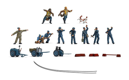 1/48 Airfix WWII RAF Ground Crew Plastic Model Kit A04702