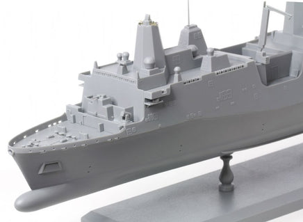 1/700 Dragon Model U.S.S. New York LPD-21 7110