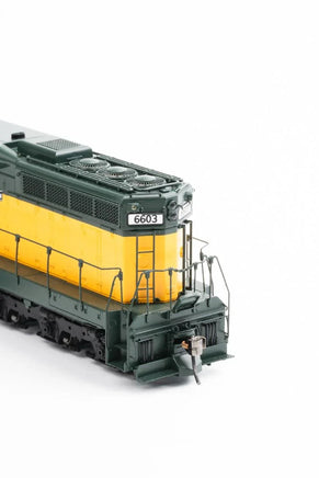 HO Rapido EMD SD9 (DC/DCC/Sound): Chicago & North Western: #6608 - 50620