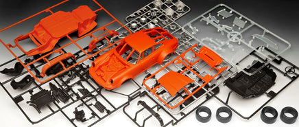 1/24 Revell Germany Geschenkset Jägermeister Motorsport Porsche 934 RSR 05669