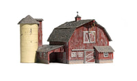 HO Woodland Old Weathered Barn BR5038