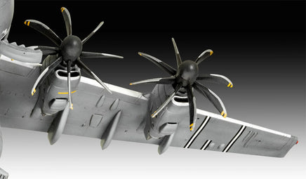 1/144 Revell Germany Air Defender Set (Airbus A400M & Tornado) 03789
