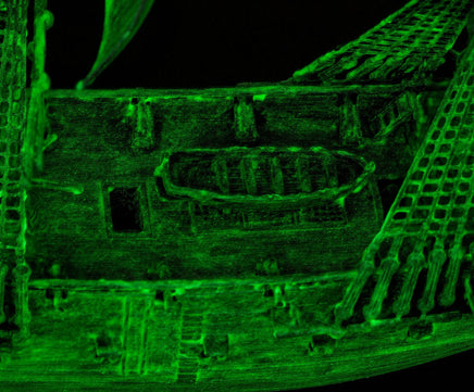 1/150 Revell Germany Ghost Ship (Easy-Click) with "Night Color" 05435