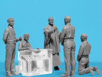 1/35 ICM You are Important to God' Prayer Before Battle Figure Set 35616