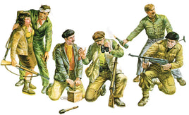 1/35 Italeri Partisans 6556