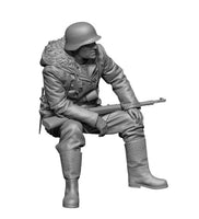 1/35 H3 Models WWII SS Soldier Winter Uniform 3 35130