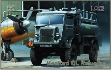 1/35 IBG Model Bedford QL Refueller Plastic Model Kit 35062