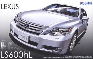 1/24 Fujimi Lexus LS600hL Luxury Hybrid 4-Door Sedan 3879