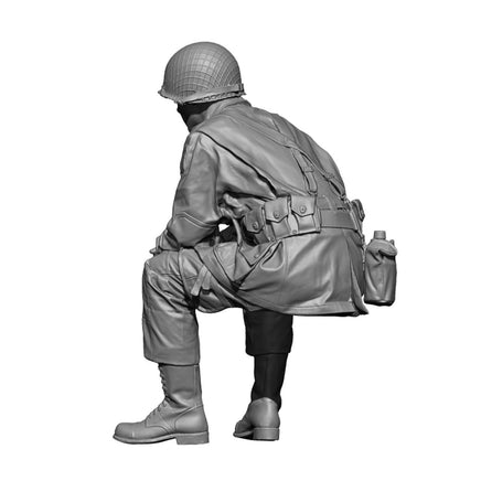 1/48 H3 Models WWII US Paratrooper Sitting - 3D Printed Figure 48005