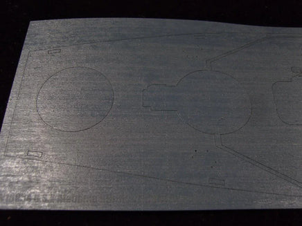 1/350 Artwox USS. Alabama BB-60 Wood Deck 10054